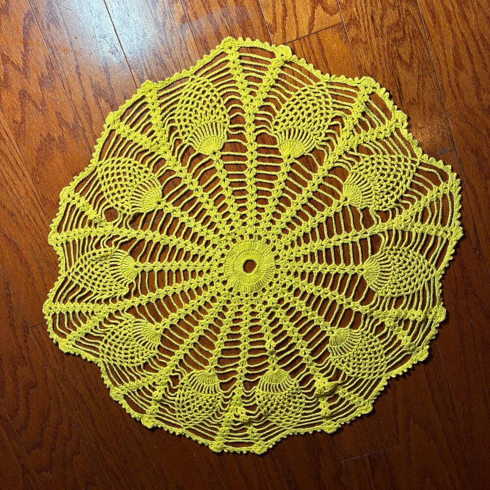 Yellow vintage lace hand crochet cotton doily 28"